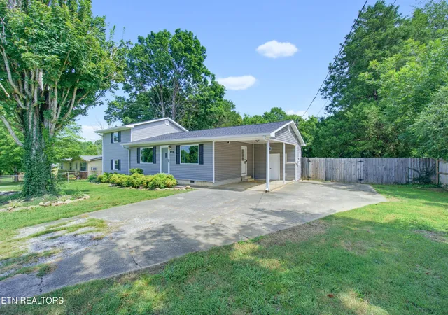 Photo 1 of Single family home for sale at 614 Dodson Ave, Englewood, TN 37329 | MLS# 3514617 | Listing updated on 2026-08-24