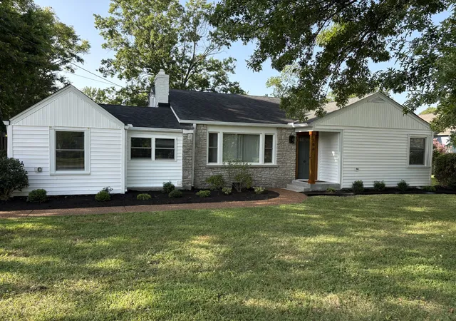 1st image of 506 W Sunset Dr, Lebanon, TN 37087 | MLS# 3515348