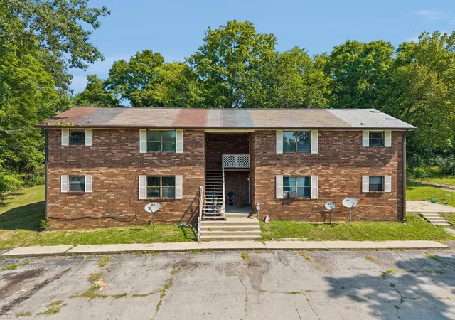 1st image of 109 Turner St, Ashland City, TN 37015 | MLS# 3514630