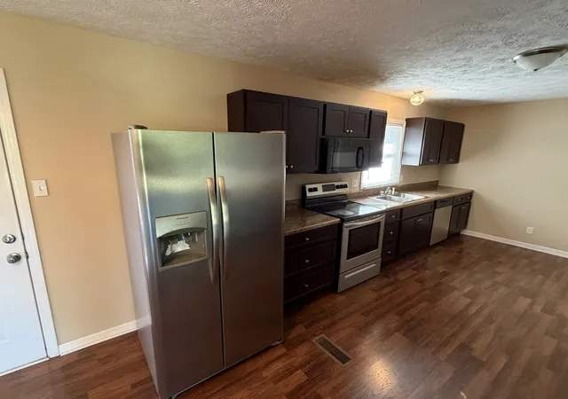 Photo 2 of Single family home for sale at 2128 Lambert Dr, Westmoreland, TN 37186 | MLS# 3514829 | Listing updated on 2026-08-20