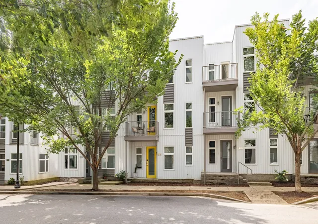 Photo 3 of Townhouse for sale at 719 Cleo Miller Dr, Nashville, TN 37206 | MLS# 3515946 | Listing updated on 2026-09-13