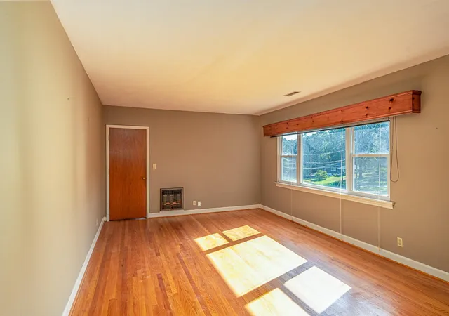3rd image of 1619 S Seminole Dr, Chattanooga, TN 37412 | MLS# 3514718