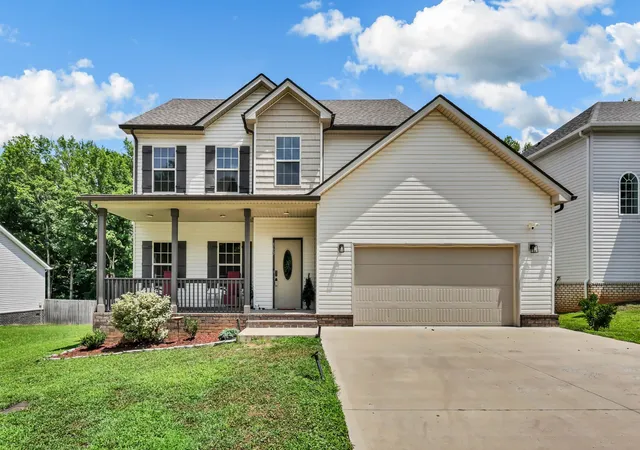Photo 1 of Single family home for sale at 363 Barry Dr, Clarksville, TN 37040 | MLS# 3514900 | Listing updated on 2026-09-18