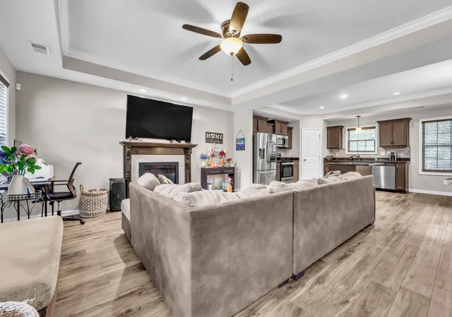 Photo 3 of Single family home for sale at 363 Barry Dr, Clarksville, TN 37040 | MLS# 3514900 | Listing updated on 2026-09-18