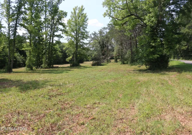 Photo 3 of Land for sale at 286 4th Street, Englewood, TN 37329 | MLS# 3514762 | Listing updated on 2026-08-20