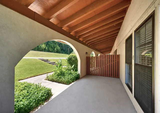 Listing Photo 4 - Condo for sale in building located at 210 Old Hickory Blvd, Nashville, TN 37221 - Unit #6