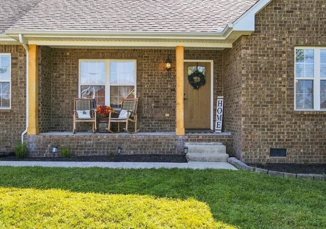 Photo 3 of Single family home for sale at 112 Eagles Nest Dr, Portland, TN 37148 | MLS# 3528670 | Listing updated on 2026-09-12