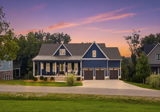 1st image of 136 Bay Cove Trl, Winchester, TN 37398 | MLS# 3515094
