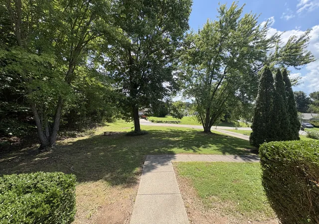 2nd image of 103 Smokey Ct, Clarksville, TN 37042 | MLS# 3520985
