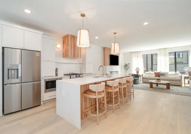 Photo 4 of Townhouse for sale at 542a Rosedale Ave #10, Nashville, TN 37211 | MLS# 3514881 | Listing updated on 2026-08-18