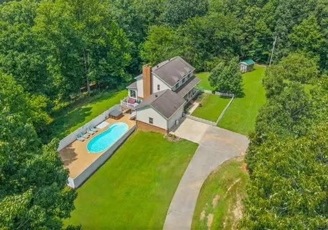 1st image of 181 Aj Dalton Rd, Dover, TN 37058 | MLS# 3520624