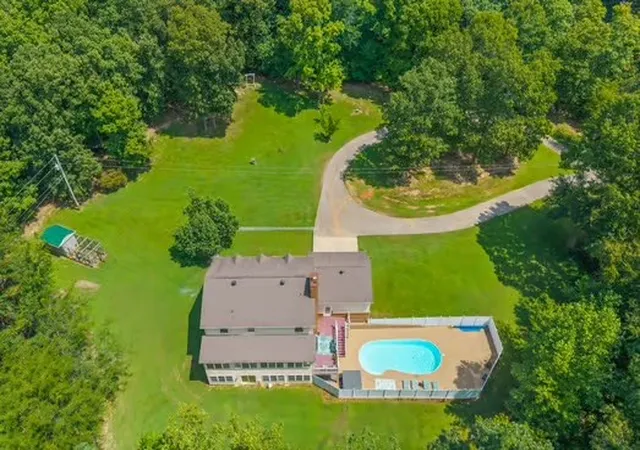Photo 4 of Single family home for sale at 181 Aj Dalton Rd, Dover, TN 37058 | MLS# 3520624 | Listing updated on 2026-09-07
