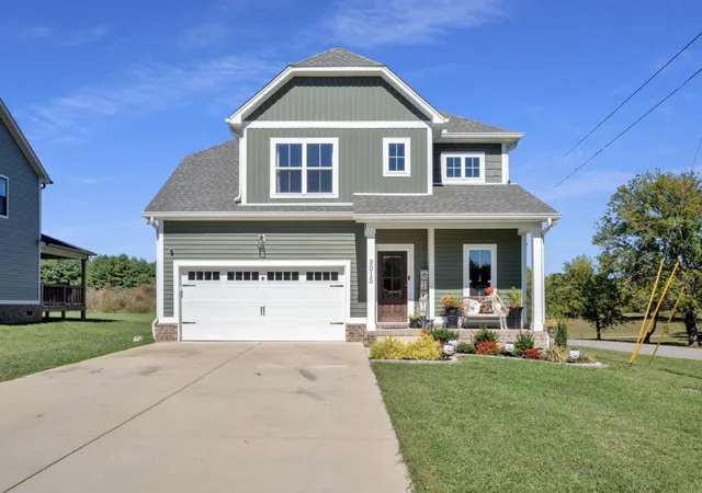 Photo 1 of Single family home for sale at 3015 Graystand Dr, Greenbrier, TN 37073 | MLS# 3527775 | Listing updated on 2026-08-30