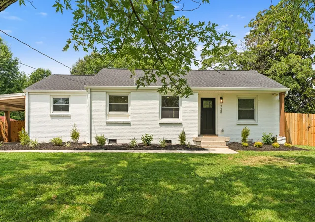 Photo 1 of Single family home for sale at 728 Evergreen Trl, Madison, TN 37115 | MLS# 3525563 | Listing updated on 2026-09-18