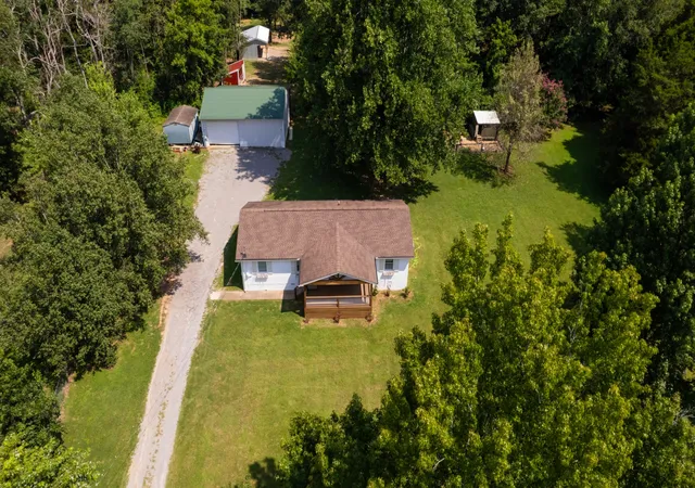 22nd image of 405 Twin Cove Dr, Lebanon, TN 37087 | MLS# 3519224