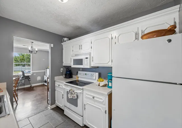 2nd image of 216 New Gritton Ave, Oak Grove, KY 42262 | MLS# 3514901