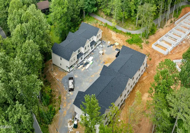 24th image of 812 Powdermill Road #Unit 1, Gatlinburg, TN 37738 | MLS# 3514890