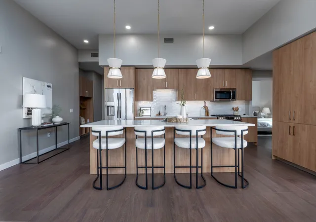 Photo 4 of Condo for sale at 1212 Demonbreun St #2801, Nashville, TN 37203 | MLS# 3525575 | Listing updated on 2026-10-14