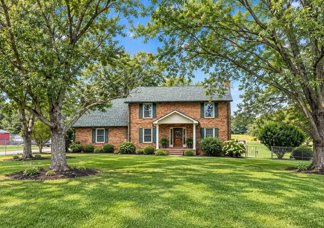 Single family home for sale at 777 Trousdale Fry Pike, Lebanon, TN 37087 | MLS# 3598561