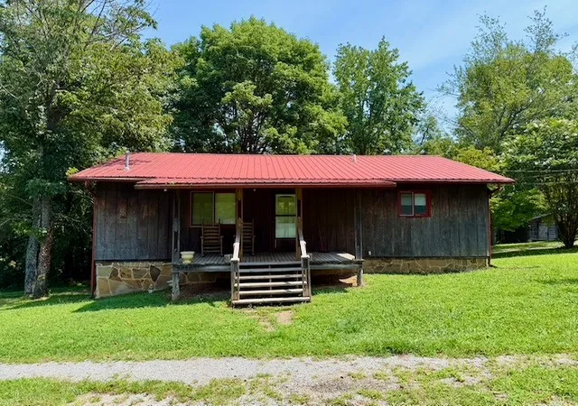 Photo 2 of Single family home for sale at 5615 Bartlett Rd, Cookeville, TN 38501 | MLS# 3514933 | Listing updated on 2026-08-30