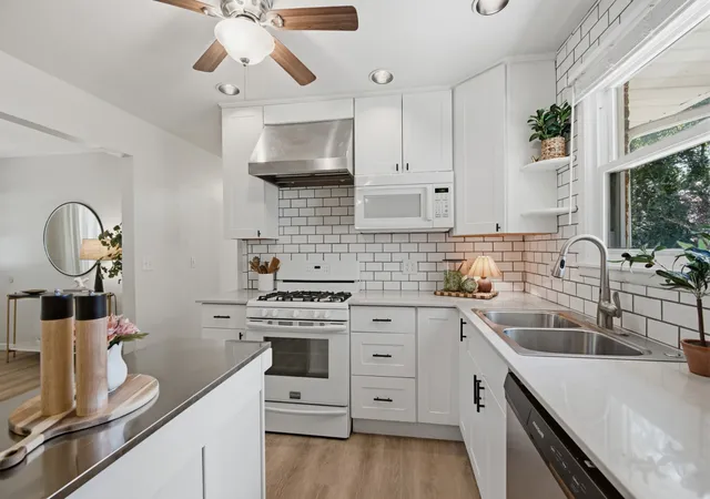5th image of 5004 W Durrett Dr, Nashville, TN 37211 | MLS# 3520303