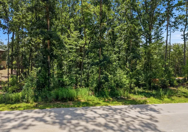 3rd image of 8354 Bear Paw Trail, Signal Mountain, TN 37377 | MLS# 3514918
