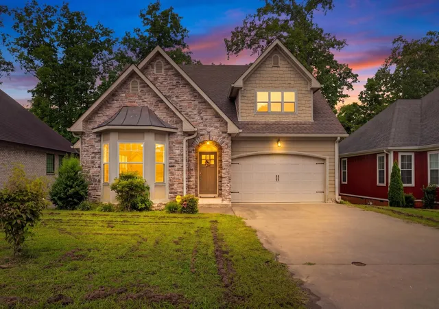 2nd image of 232 Birnam Wood Trce, Clarksville, TN 37043 | MLS# 3519099