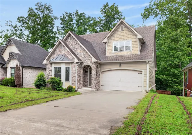 3rd image of 232 Birnam Wood Trce, Clarksville, TN 37043 | MLS# 3519099