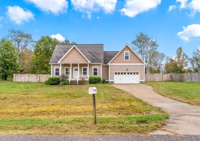2nd image of 284 Meadowbrook Dr, Cadiz, KY 42211 | MLS# 3514939