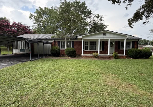 1st image of 708 Cadillac Ln, Mc Minnville, TN 37110 | MLS# 3515267