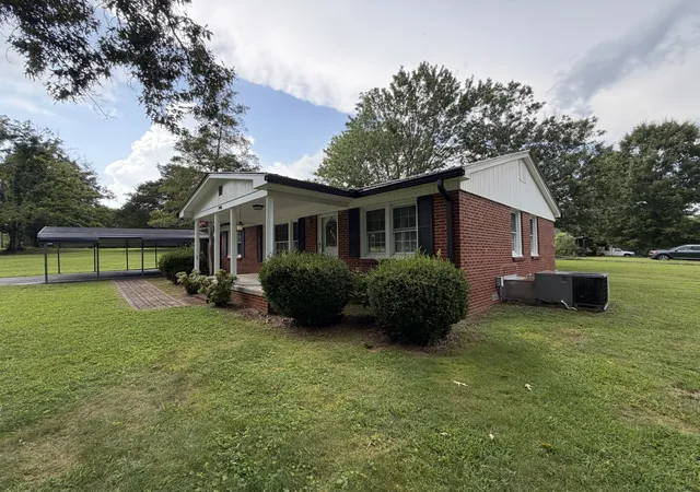 3rd image of 708 Cadillac Ln, Mc Minnville, TN 37110 | MLS# 3515267