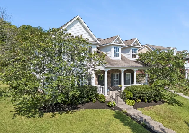 Photo 2 of Single family home for sale at 601 Patriot Ln, Franklin, TN 37067 | MLS# 3530131 | Listing updated on 2026-09-21