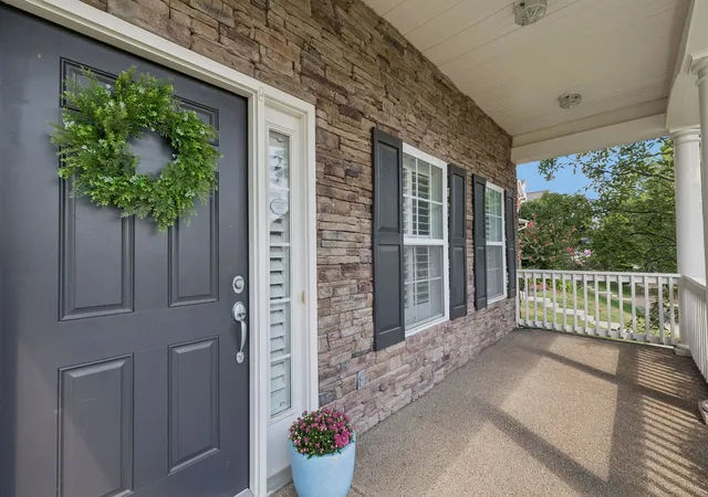 Photo 3 of Single family home for sale at 601 Patriot Ln, Franklin, TN 37067 | MLS# 3530131 | Listing updated on 2026-09-21