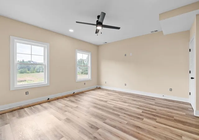 4th image of 419 Cook Dr, Clarksville, TN 37042 | MLS# 3516345