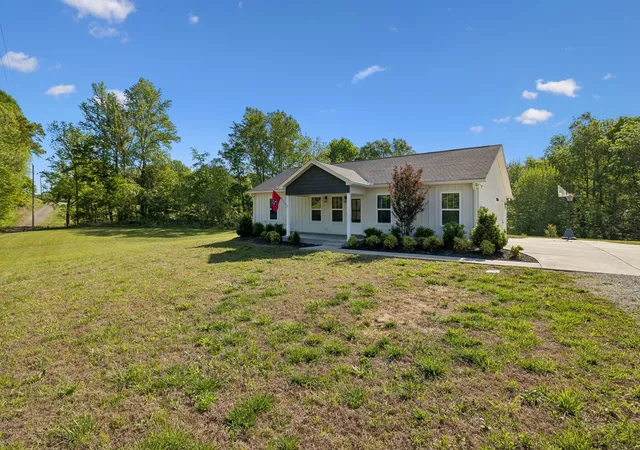 2nd image of 300 Still Point Rd, Smithville, TN 37166 | MLS# 3515113