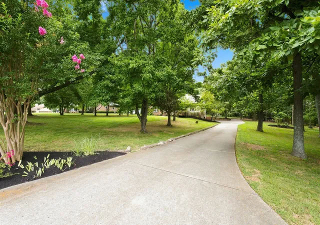 Photo 3 of Single family home for sale at 5038 Windland Dr, Coopertown, TN 37172 | MLS# 3519059 | Listing updated on 2026-08-30