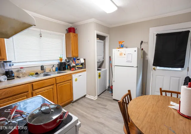 5th image of 609 W Inskip Dr, Knoxville, TN 37912 | MLS# 3514989