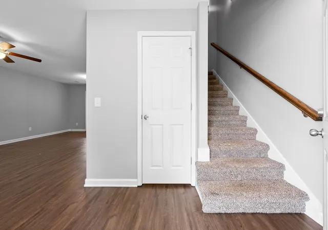 Photo 3 of Townhouse for sale at 1105 Commerce St, Clarksville, TN 37040 | MLS# 3516083 | Listing updated on 2026-08-19