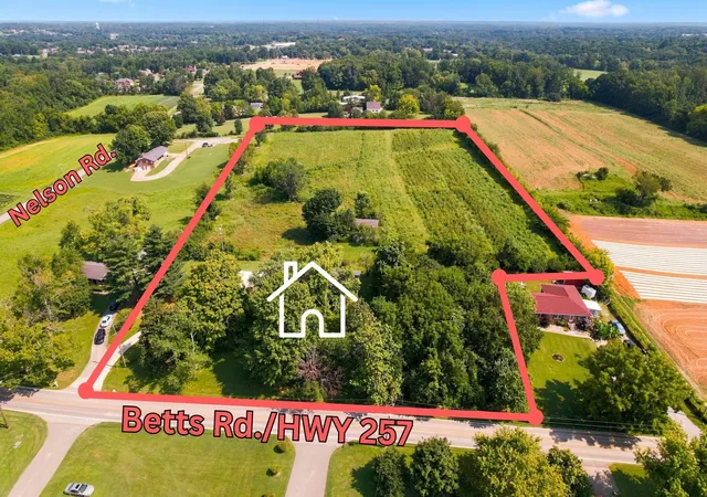 Photo 2 of Single family home for sale at 13936 Betts Rd, Goodlettsville, TN 37072 | MLS# 3520495 | Listing updated on 2026-09-01