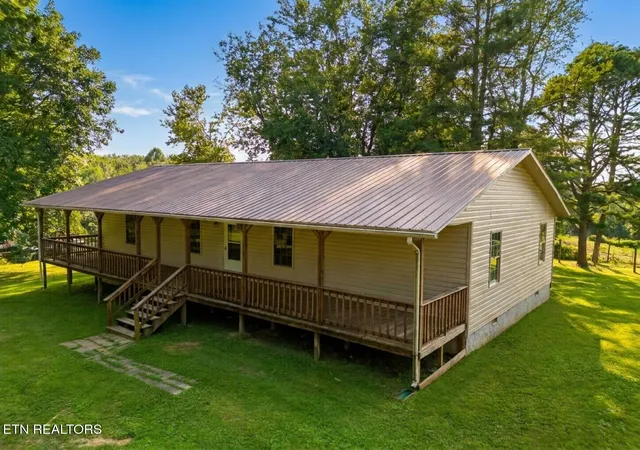 3rd image of 1207 Ray Brown Rd, Jamestown, TN 38556 | MLS# 3515051