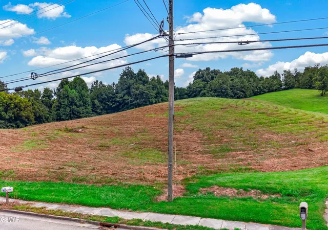 3rd image of 1441 Sulphur Springs Road, Morristown, TN 37813 | MLS# 3515060