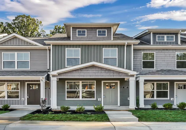 2nd image of 147 Quarry Point Dr, Clarksville, TN 37043 | MLS# 3516298