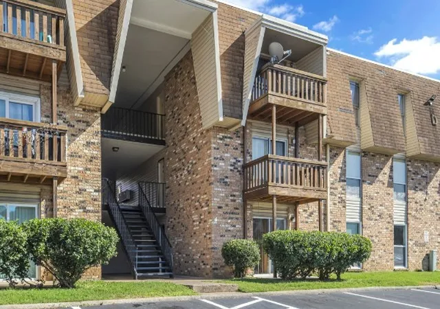 Photo 2 of Condo for sale at 370 Wallace Rd #D18, Nashville, TN 37211 | MLS# 3541224 | Listing updated on 2026-09-05