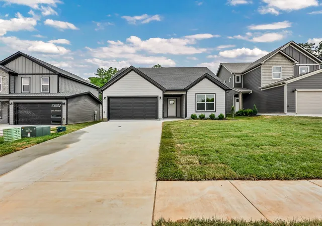 1st image of 2669 Brewster Dr, Clarksville, TN 37042 | MLS# 3516296
