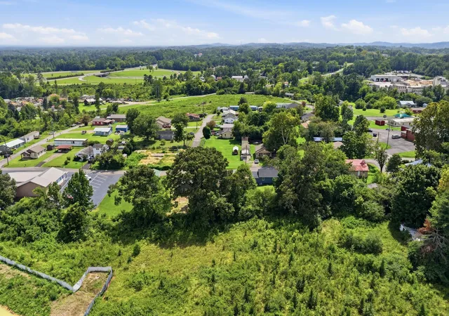 23rd image of 1571 Strawberry Lane Ne, Cleveland, TN 37311 | MLS# 3515099