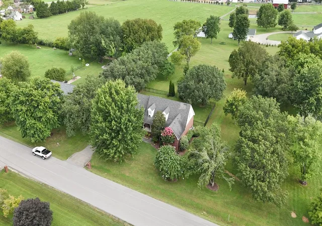 Photo 3 of Single family home for sale at 3006 Chapel Hills Dr, Murfreesboro, TN 37129 | MLS# 3516280 | Listing updated on 2026-09-08
