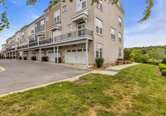 Photo 2 of Townhouse for sale at 1067 Vida Way, Nolensville, TN 37135 | MLS# 3526698 | Listing updated on 2026-08-27