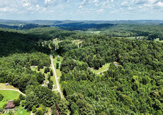 3rd image of 190 County Road 288, Niota, TN 37826 | MLS# 3515173