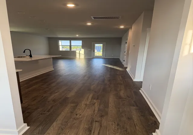 4th image of 4028 Red Hawk Road, Columbia, TN 38401 | MLS# 3515199