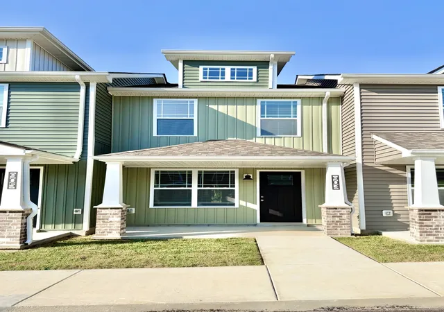 1st image of 903 Peaceful Pl, Clarksville, TN 37040 | MLS# 3516017